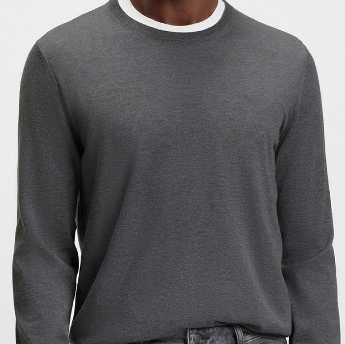 Slim-Fit Sweatshirt